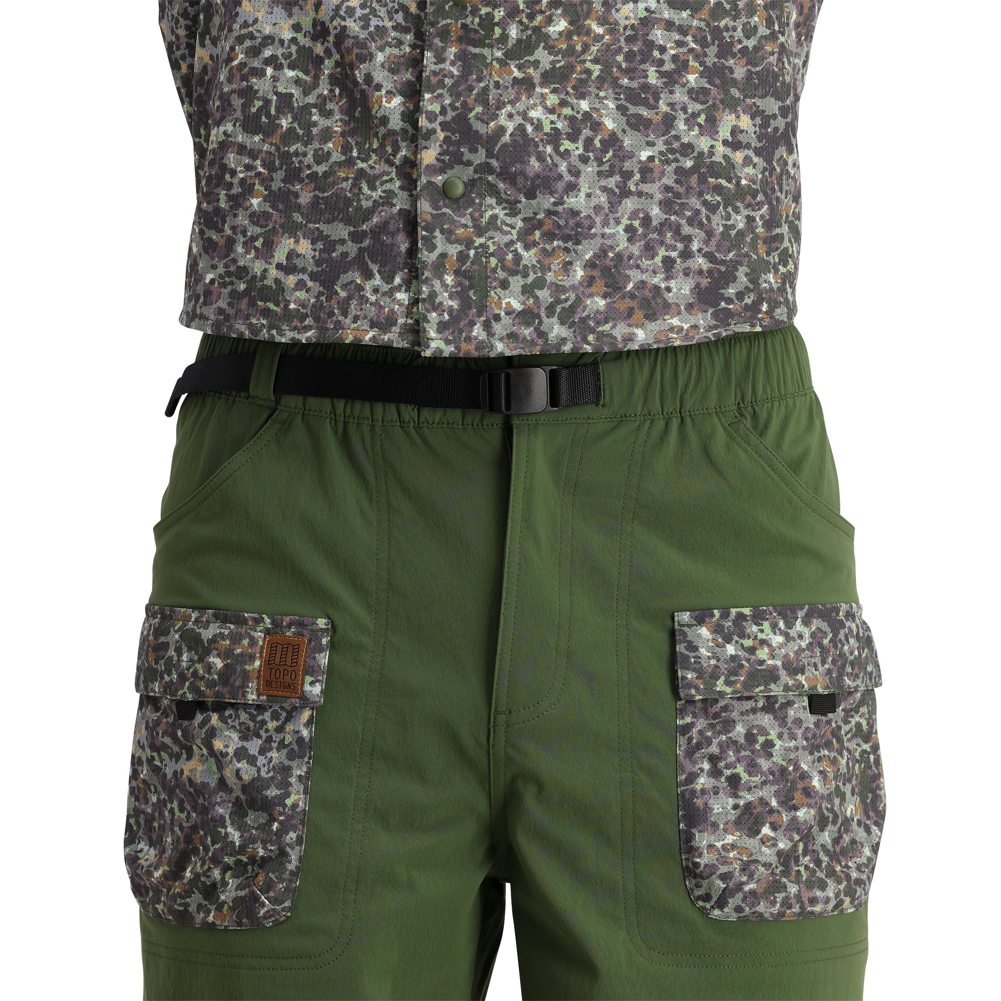 Detail shot of Topo Designs Retro River Shorts - Men's in "Olive / Meteor"